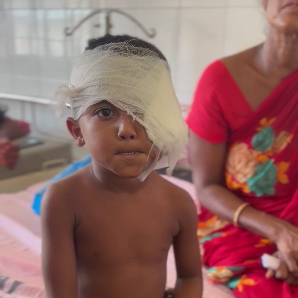 Help 5 Years Old Rinku See the World Again